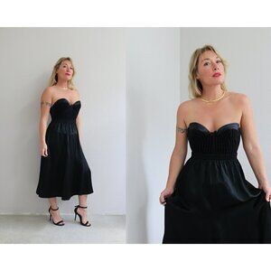 1970's Vintage Black Satin Bentley Skirt Women's Large Extra Large LG XL Plus